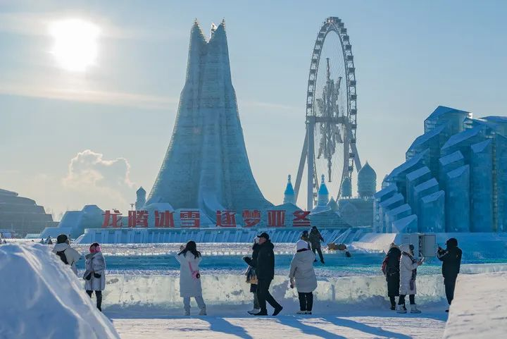 冬日的哈尔滨何以走红？