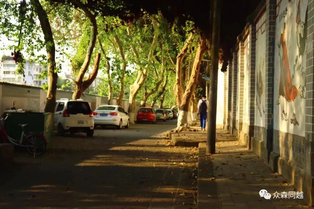 1658804022157676.jpg 1封面.jpg